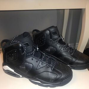 Jordan Black cat 6s